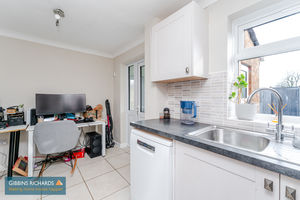 Kitchen/Diner- click for photo gallery